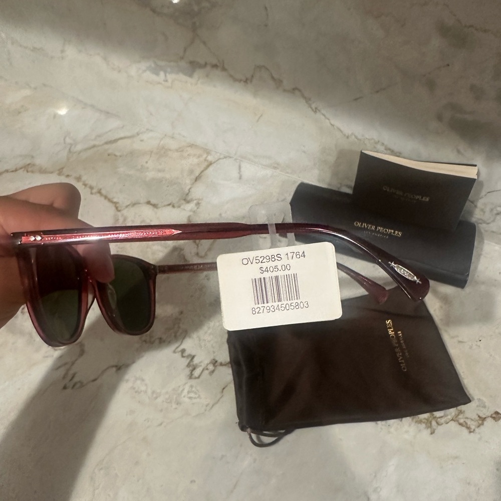 Oliver Peoples OV5298S Sunglasses – Polarized, Made in Italy - Picture 2 of 4